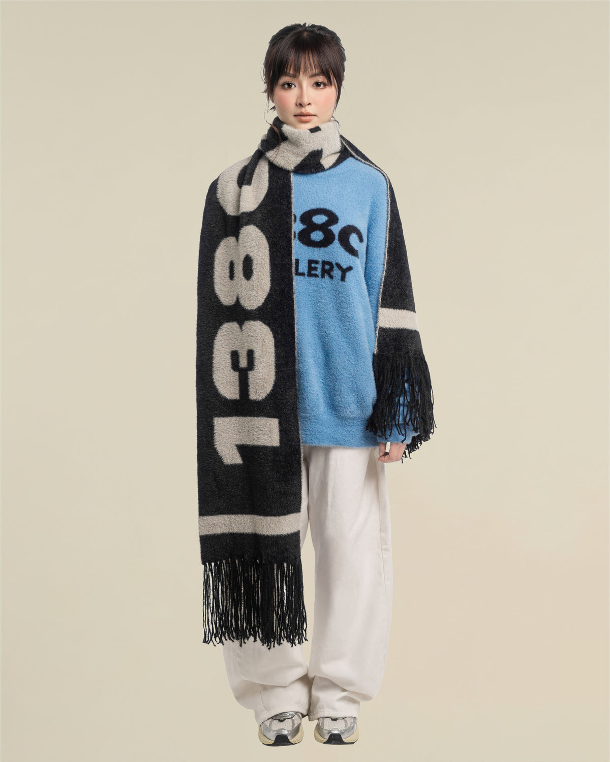 138knitwear / Signature Love Knit Fuzzy Scarf-5